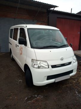    Toyota Town Ace 2008 , 365000 , 