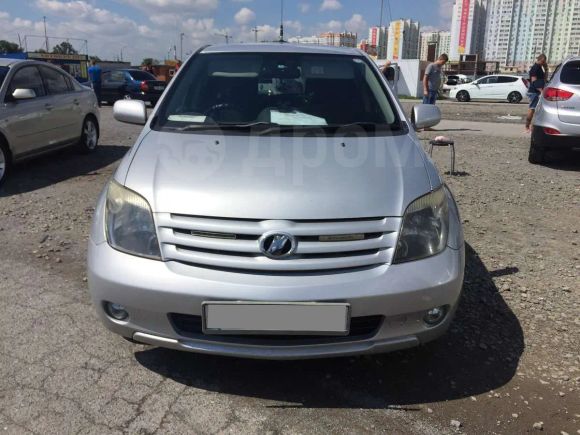  Toyota ist 2005 , 330000 , --