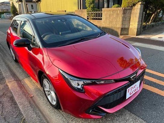 Toyota Corolla 2020 красная