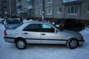 Mercedes-Benz C-Class 1994 , 350000 , 