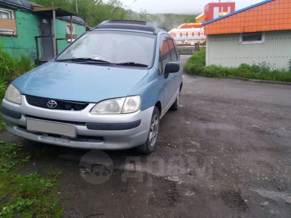    Toyota Corolla Spacio 1997 , 115000 , -