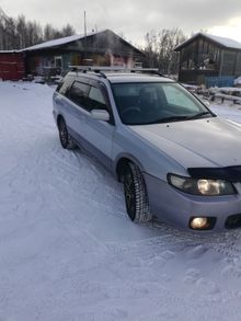 Ниссан Авенир 2002