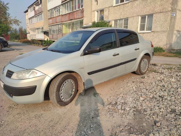  Renault Megane 2004 , 235000 , 