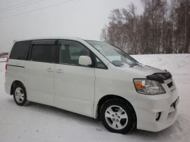    Toyota Noah 2001 , 490000 , 