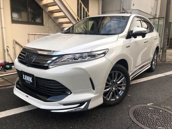 SUV   Toyota Harrier 2018 , 2300000 , 