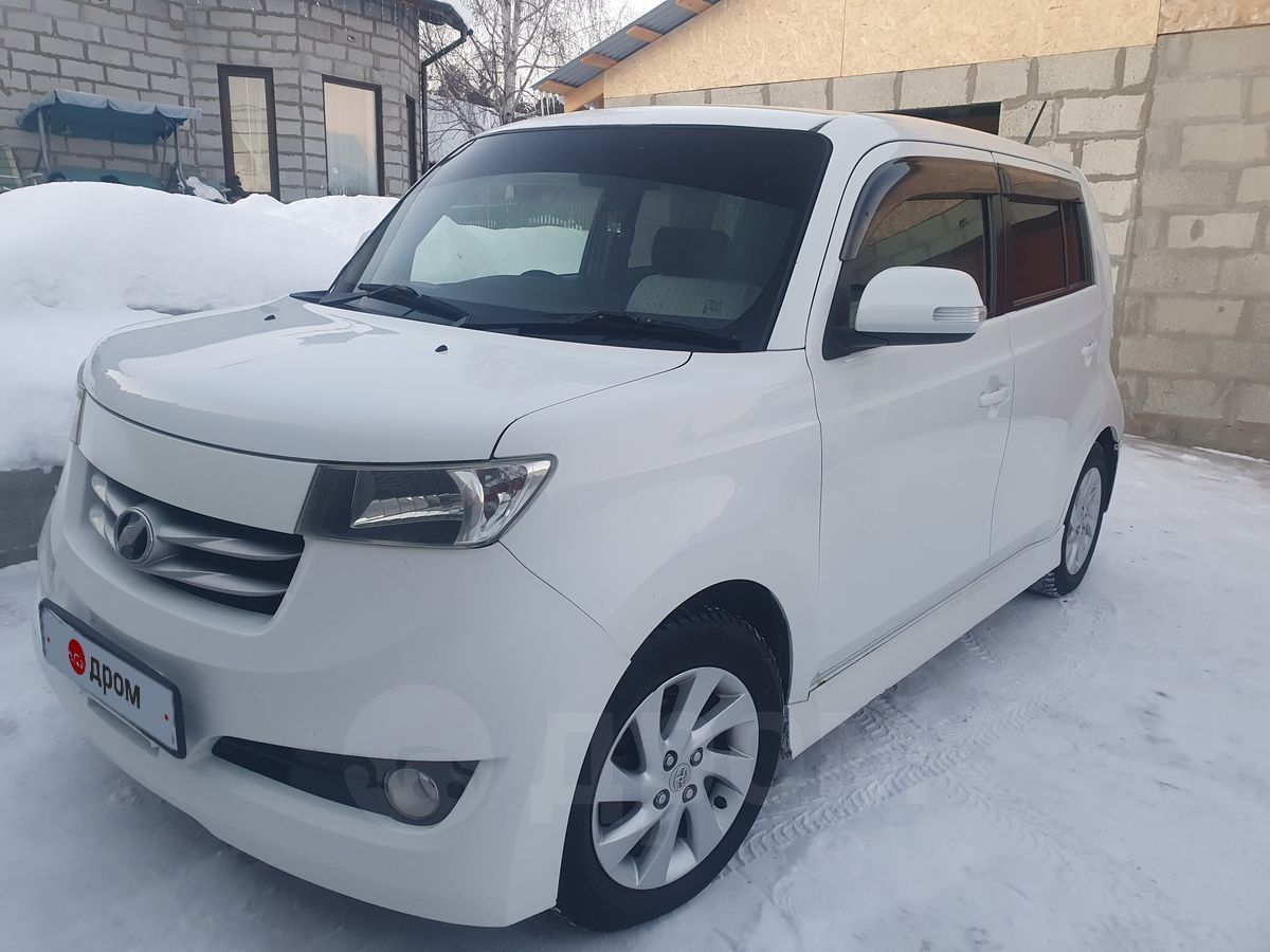 Toyota BB 2008