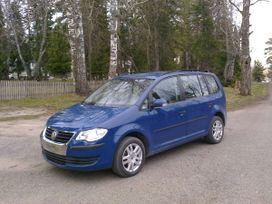    Volkswagen Touran 2007 , 510000 , 