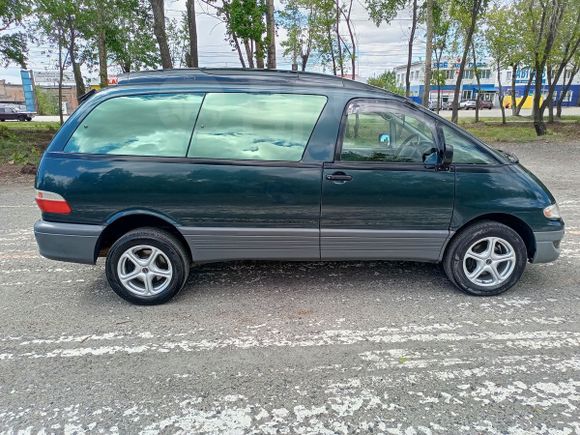    Toyota Estima Lucida 1996 , 400000 , 