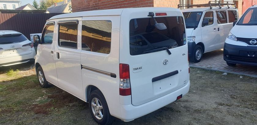 Купить Тойоту Таун Айс В Улан Удэ