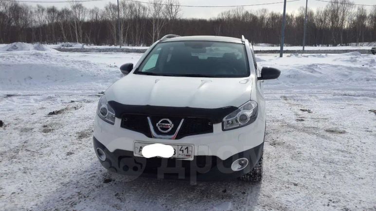 SUV   Nissan Qashqai 2011 , 880000 , -