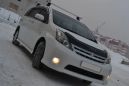    Toyota Isis 2010 , 623000 , 