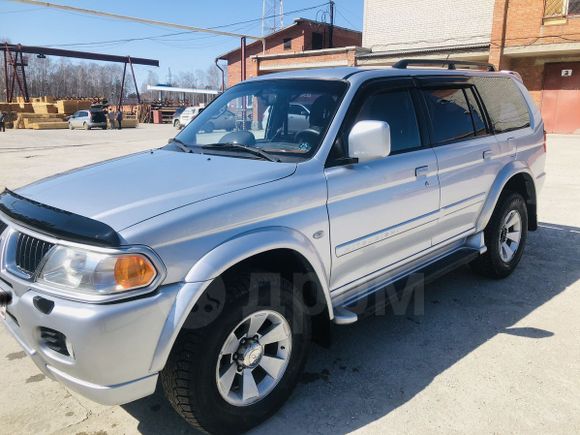 SUV   Mitsubishi Pajero Sport 2008 , 890000 , 