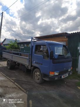   Nissan Atlas 1995 , 900000 , 