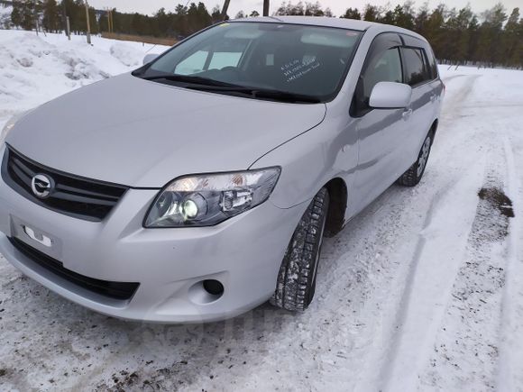  Toyota Corolla Fielder 2010 , 820000 , 