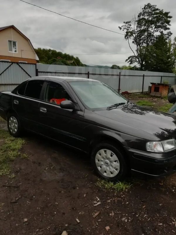  Nissan Sunny 2001 , 160000 , 