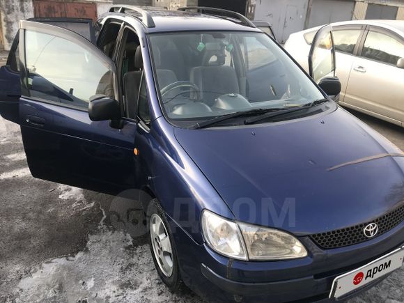    Toyota Corolla Spacio 1997 , 270000 , -