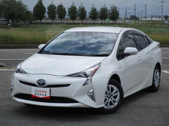  Toyota Prius 2017 , 1005000 , 