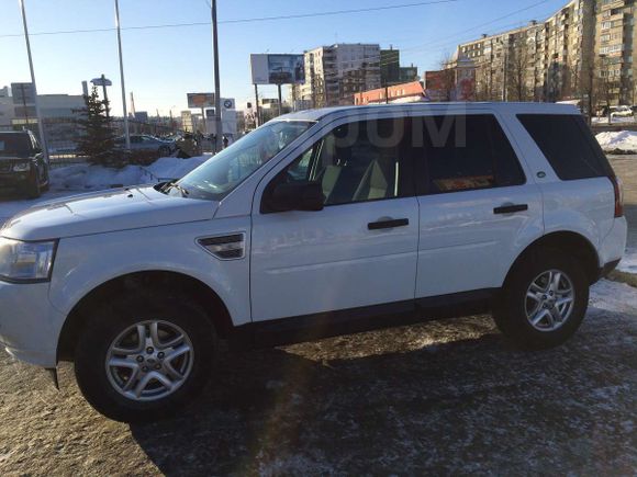 SUV   Land Rover Freelander 2011 , 900000 , 