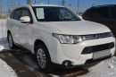 SUV   Mitsubishi Outlander 2013 , 870000 , 