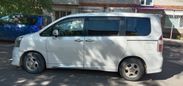    Toyota Noah 2009 , 750000 , 