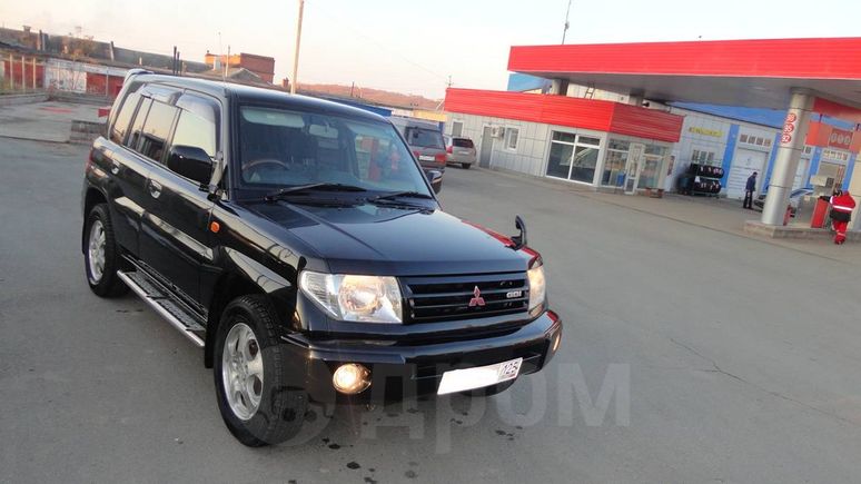 SUV   Mitsubishi Pajero iO 2000 , 355000 ,  