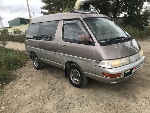    Toyota Town Ace 1995 , 195000 , 