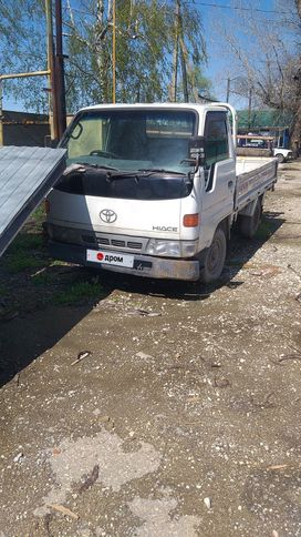    Toyota Hiace 1995 , 200000 , 