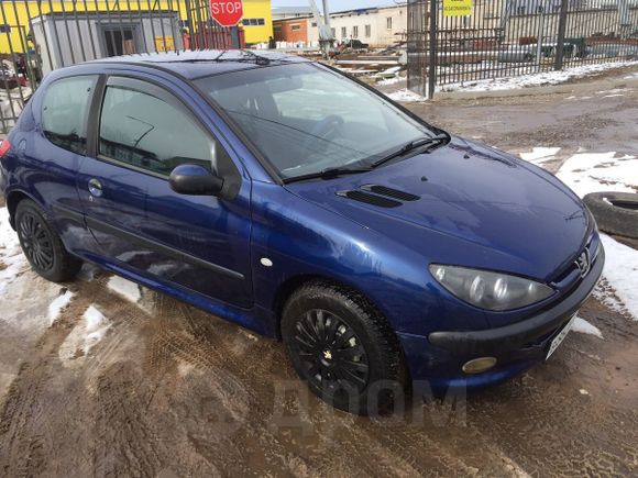  3  Peugeot 206 2004 , 155000 , 