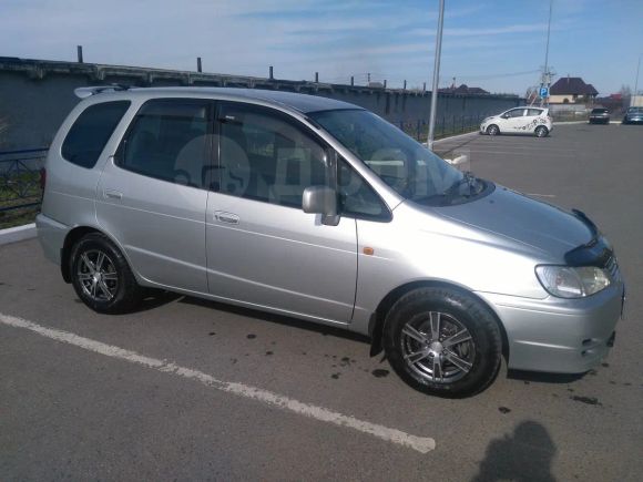    Toyota Corolla Spacio 2000 , 270000 , 