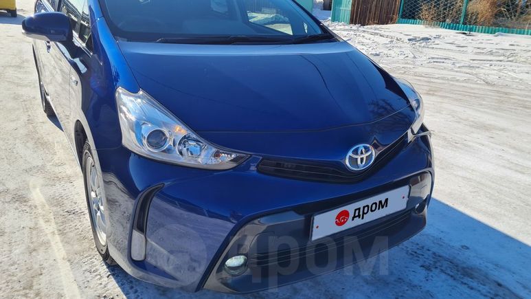    Toyota Prius Alpha 2015 , 988000 , -