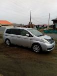    Toyota Isis 2006 , 520000 , 