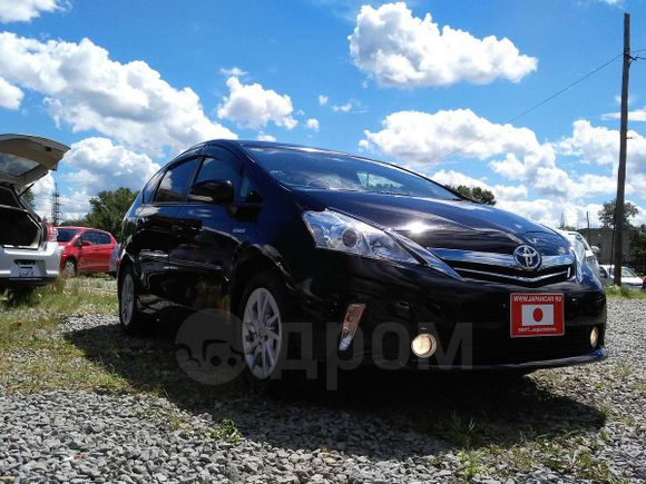  Toyota Prius Alpha 2011 , 899000 , 