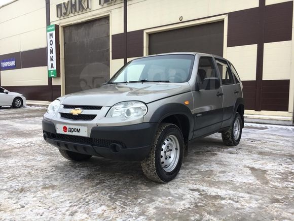 SUV   Chevrolet Niva 2010 , 415000 , -