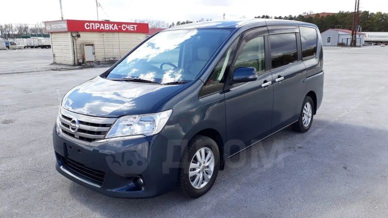    Nissan Serena 2011 , 895000 , 