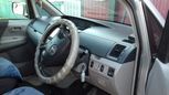    Toyota Voxy 2002 , 650000 , 