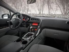 SUV   Peugeot 3008 2011 , 800000 , --