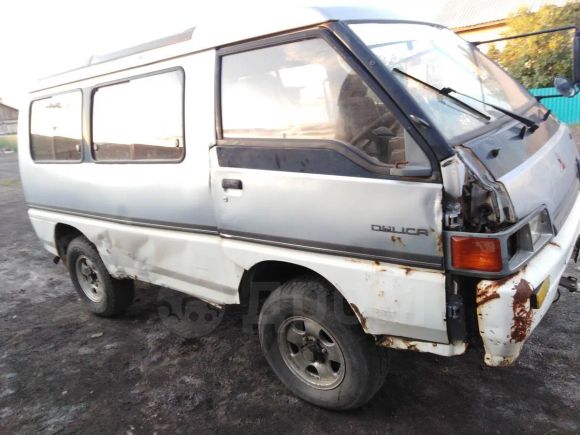    Mitsubishi Delica 1990 , 50000 , 