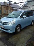    Toyota Noah 2010 , 850000 , 