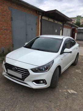  Hyundai Solaris 2017 , 900000 , 