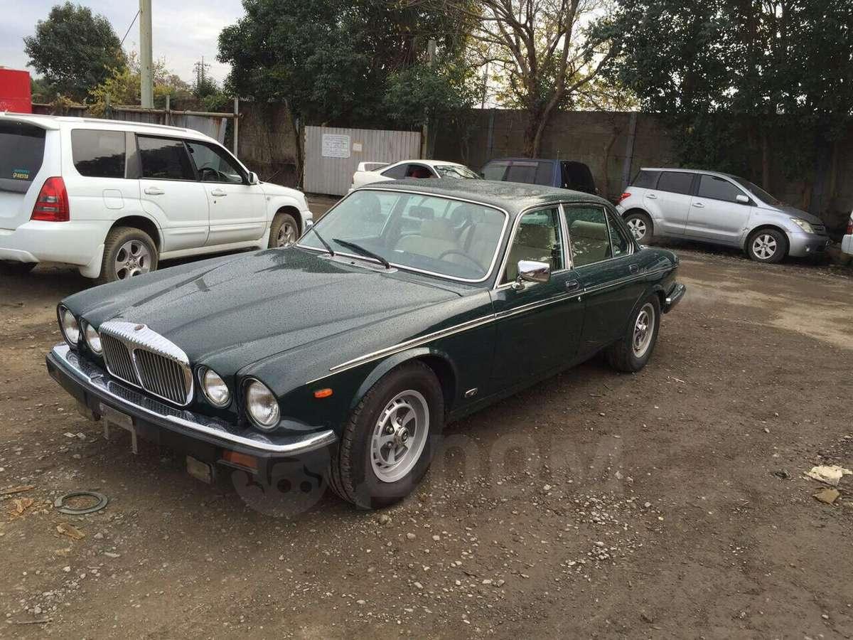 Jaguar Daimler 1988 г. во Владикавказе, 280 тыс.руб., 5.3 литра,  бензиновый, автомат