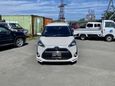    Toyota Sienta 2015 , 999000 , 