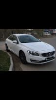  Volvo S60 2013 , 800000 , 