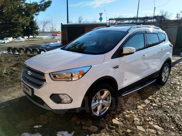 SUV   Ford Kuga 2017 , 1450000 , 