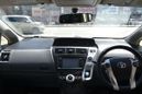    Toyota Prius Alpha 2012 , 950000 , 