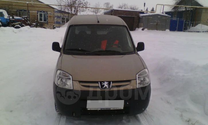    Peugeot Partner 2011 , 300000 , 