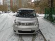    Nissan Serena 2009 , 700000 , 