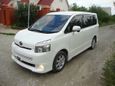    Toyota Voxy 2009 , 795000 , 