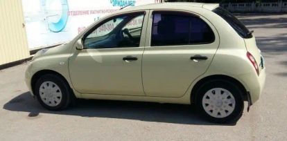  Nissan March 2004 , 380000 , 