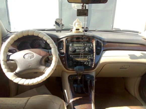 SUV   Toyota Highlander 2002 , 560000 , 