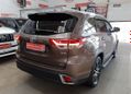 SUV   Toyota Highlander 2017 , 3998000 , 